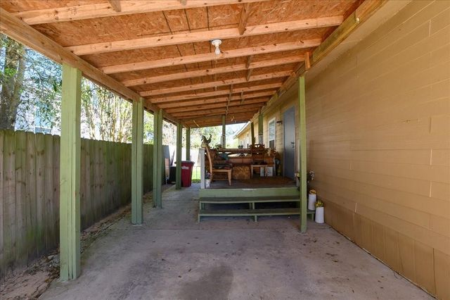 3629 County Road 870, Alvin, TX 77511