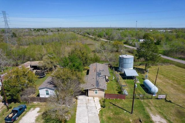 3629 County Road 870, Alvin, TX 77511
