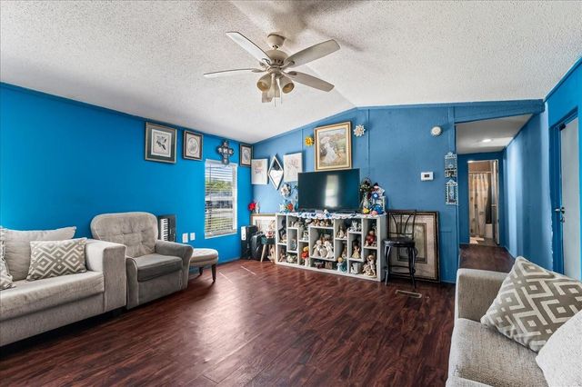 3629 County Road 870, Alvin, TX 77511