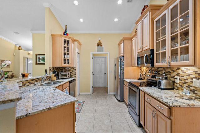 6925 CROCK AVENUE, North Port, FL 34291