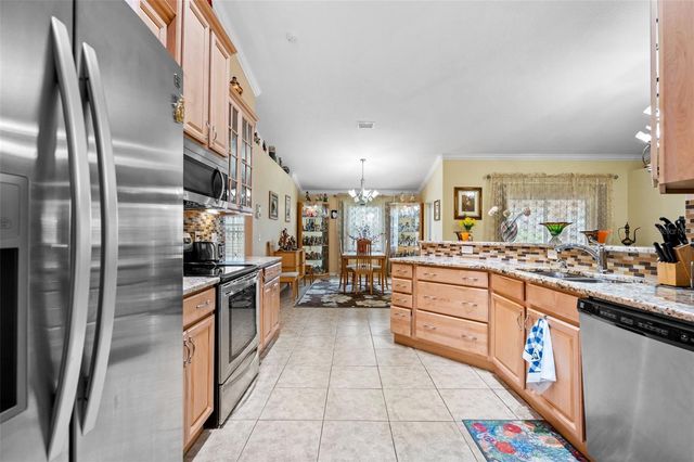 6925 CROCK AVENUE, North Port, FL 34291