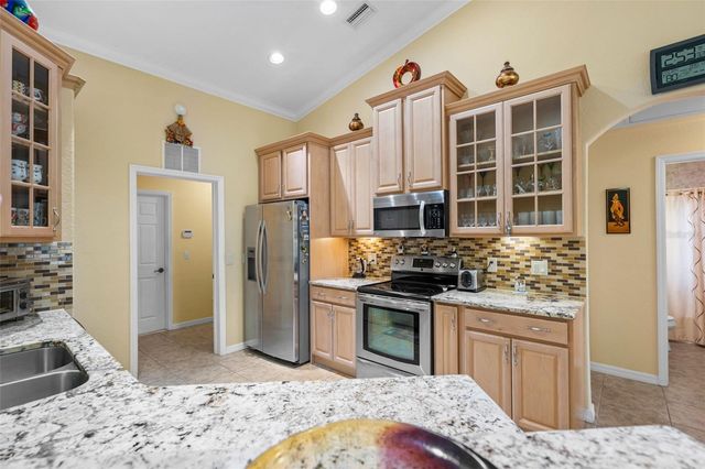 6925 CROCK AVENUE, North Port, FL 34291