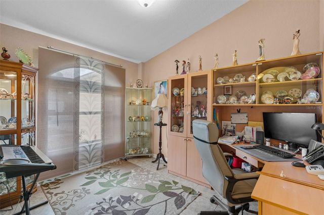 6925 CROCK AVENUE, North Port, FL 34291