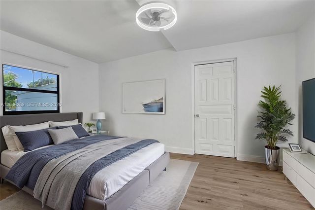 11460 SW 1st Ct, Plantation, FL 33325