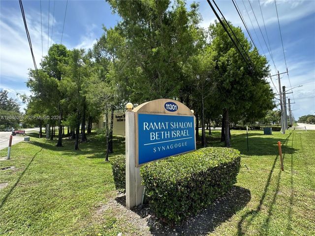 11460 SW 1st Ct, Plantation, FL 33325