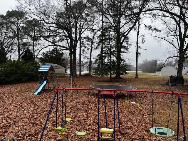 713 Todds LN, Hampton, VA 23666