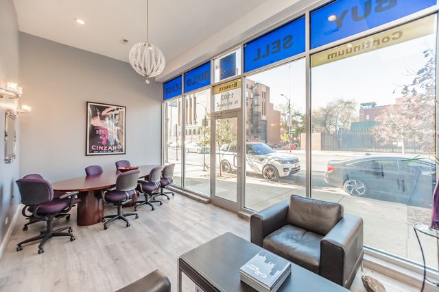 1103 N Western Avenue, Chicago, IL 60622