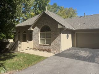 7662 Briarstone Lane, Indianapolis, IN 46227