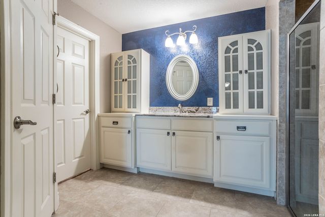 26441 White Eagle, San Antonio, TX 78260