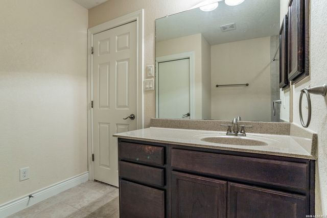 26441 White Eagle, San Antonio, TX 78260