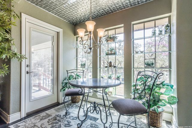 26441 White Eagle, San Antonio, TX 78260