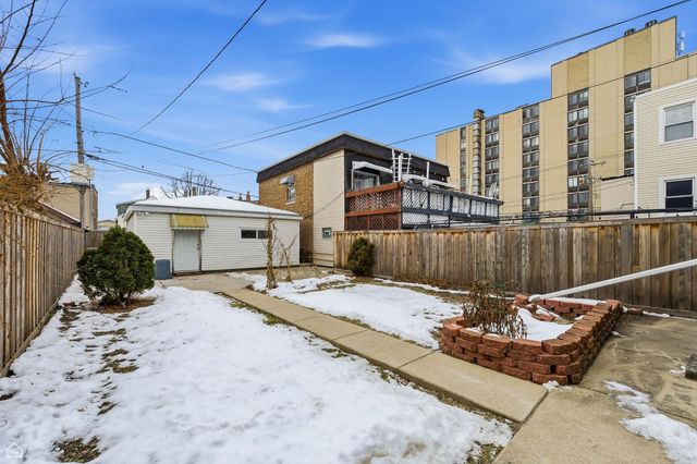 2222 S 58th Court, Cicero, IL 60804