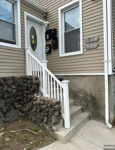 210-212 Temple Street, Paterson, NJ 07522
