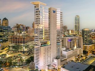 2430 Victory Park Lane 2509, Dallas, TX 75219