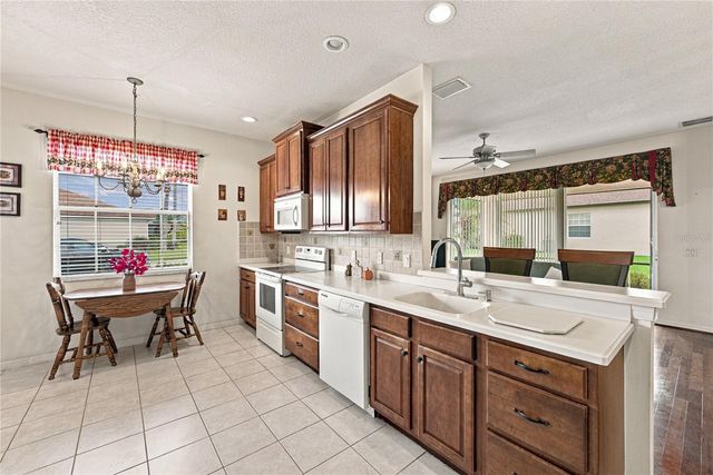 5281 PEBBLE BEACH BOULEVARD, Winter Haven, FL 33884
