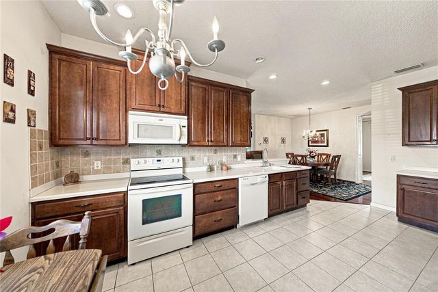 5281 PEBBLE BEACH BOULEVARD, Winter Haven, FL 33884