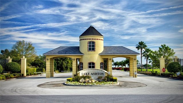 5281 PEBBLE BEACH BOULEVARD, Winter Haven, FL 33884