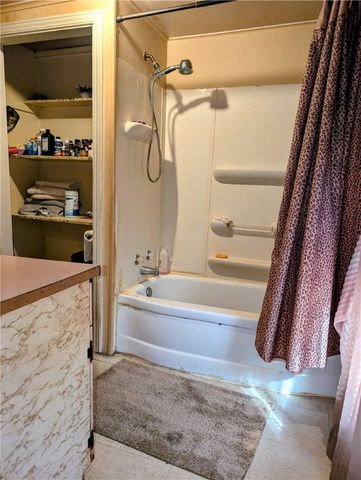 1320 Grand Central Avenue, Elmira City, NY 14901