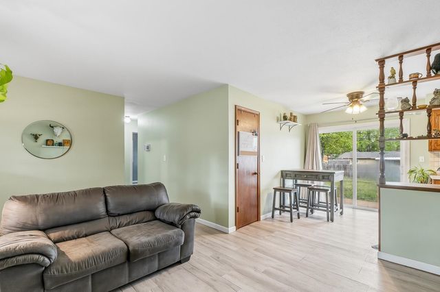 1913 Cron St, Augusta, KS 67010