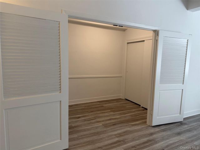 120 E Hartsdale Avenue 1R, Hartsdale, NY 10530