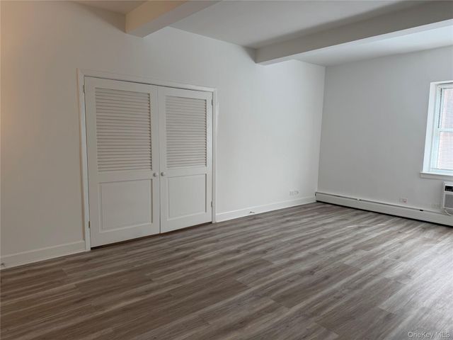 120 E Hartsdale Avenue 1R, Hartsdale, NY 10530
