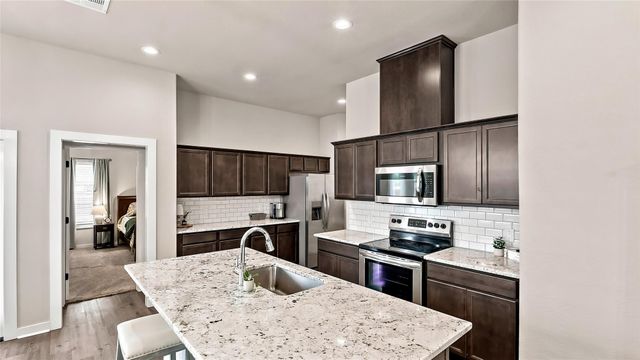 2805 Buccaneer Trail, Bryan, TX 77803