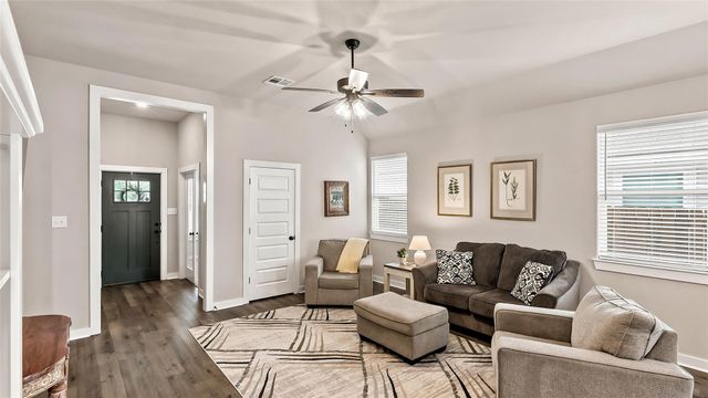 2805 Buccaneer Trail, Bryan, TX 77803