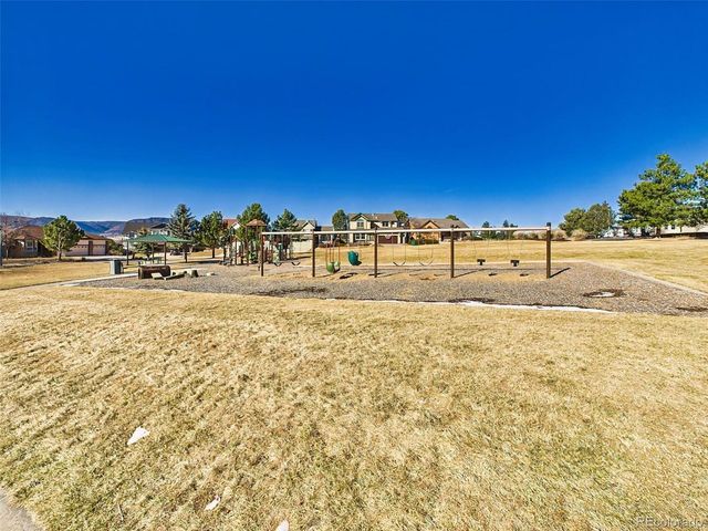 79 Misty Creek Dr, Monument, CO 80132