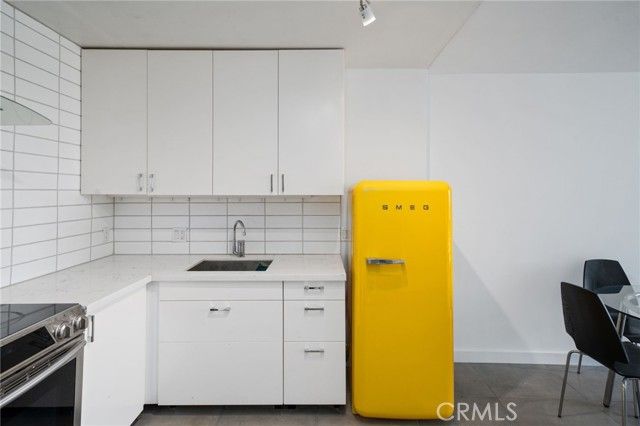 375 Atlantic Avenue 201, Long Beach, CA 90802