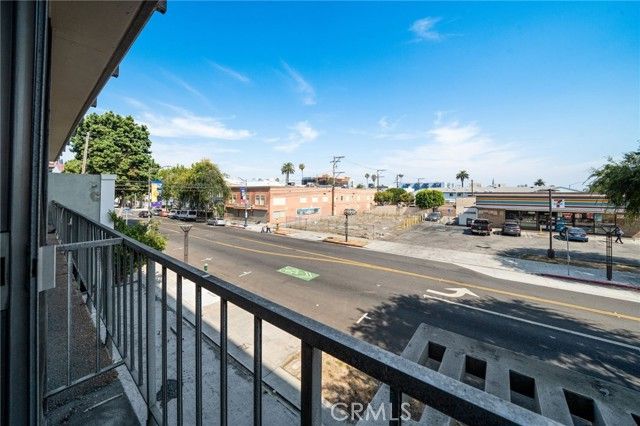 375 Atlantic Avenue 201, Long Beach, CA 90802