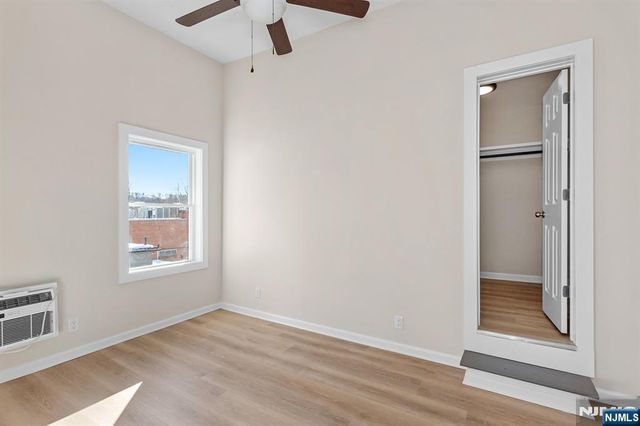 129 Main Street 3, Bloomingdale, NJ 07403