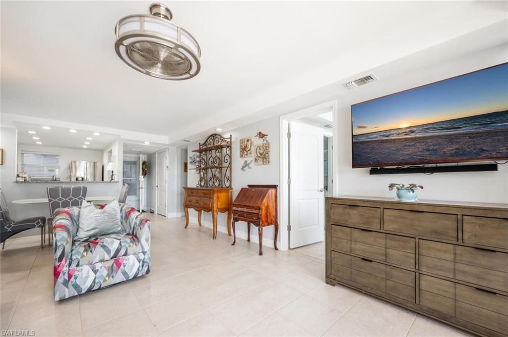 190 Pebble Beach BLVD 103, NAPLES, FL 34113 — photo 5