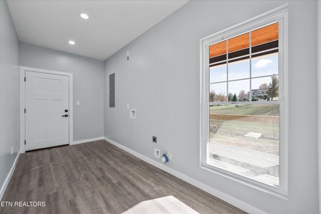 4066 Sevierville Rd, Maryville, TN 37804