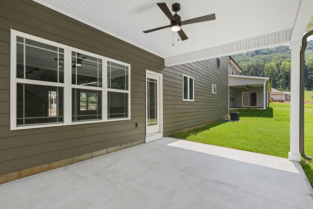 9828 Mayfly Road # 73, Ooltewah, TN 37363