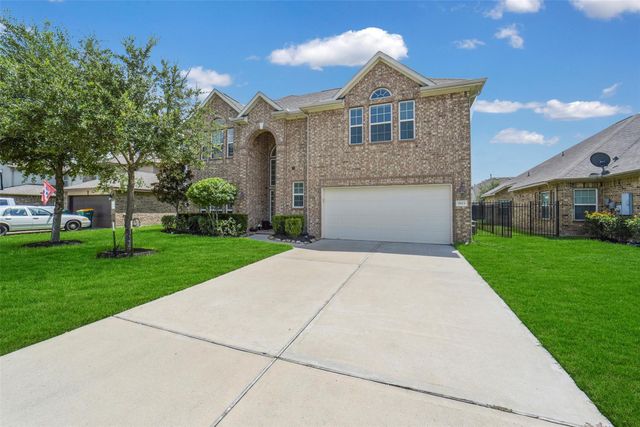 9815 Shimmering Lakes Drive, Rosharon, TX 77583