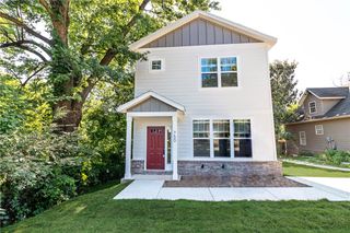 395 S Hoghead, Fayetteville, AR 72701