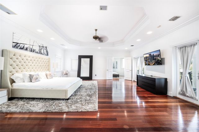 438 Coconut Isle Dr, Fort Lauderdale, FL 33301