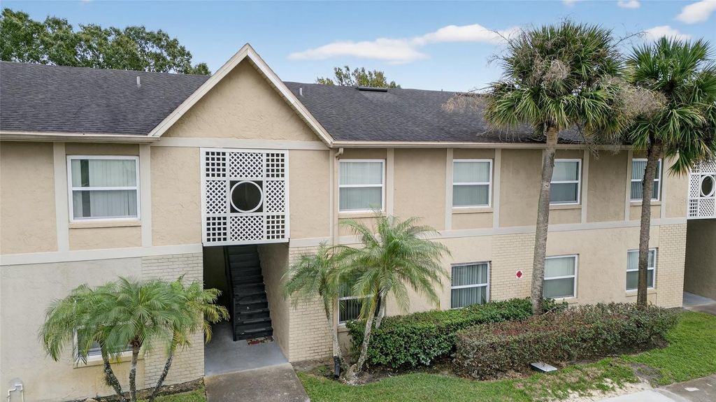 Image 3 of property listing at Address unavailable.