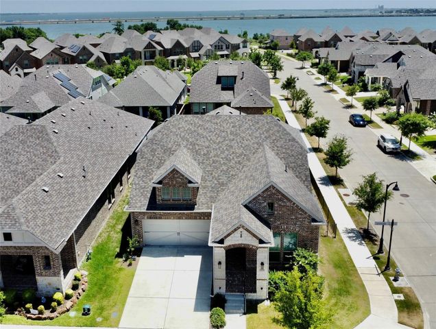 7506 Coronado Drive, Rowlett, TX 75088