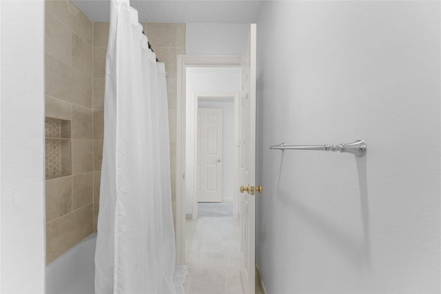 5918 Elmwood Hill Lane, Houston, TX 77345
