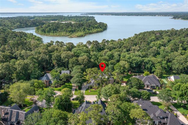 5918 Elmwood Hill Lane, Houston, TX 77345