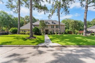 5918 Elmwood Hill Lane, Houston, TX 77345