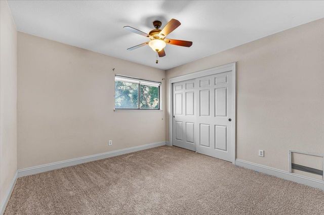 13730 Strawberry Cir, Penn Valley, CA 95946