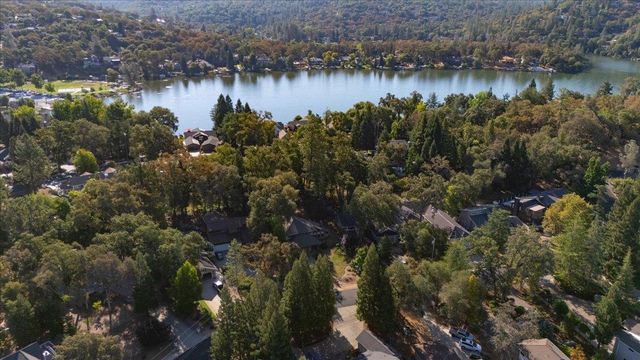 13730 Strawberry Cir, Penn Valley, CA 95946