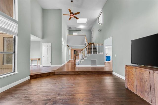 13730 Strawberry Cir, Penn Valley, CA 95946