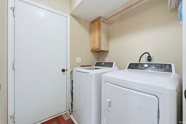 4318 Castle Rock Drive, New Haven, IN 46774