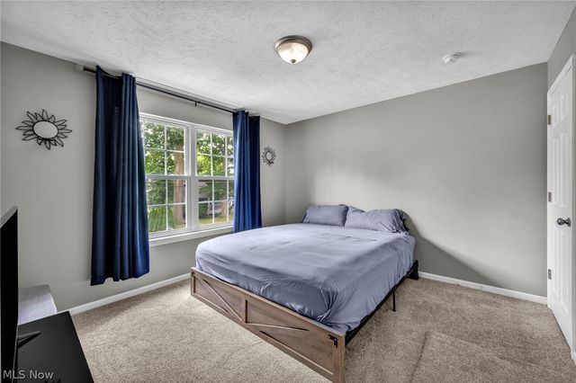 7088 Victoria Drive, Mentor, OH 44060
