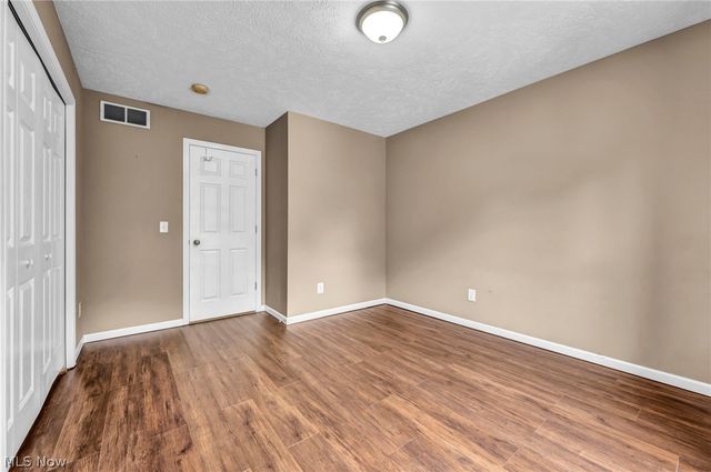 7088 Victoria Drive, Mentor, OH 44060