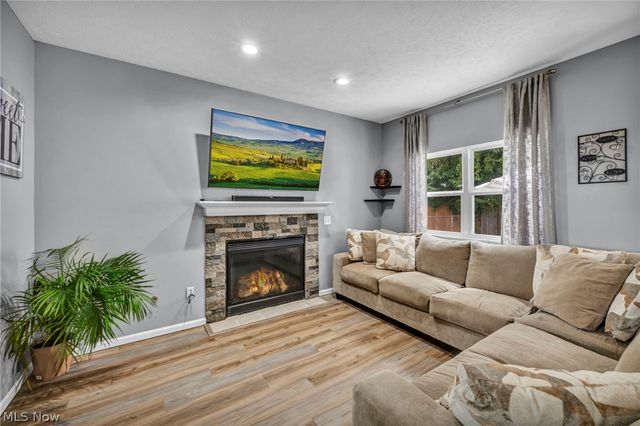 7088 Victoria Drive, Mentor, OH 44060