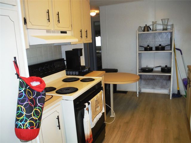 90 SUGAR BEAR DRIVE 53, Safety Harbor, FL 34695